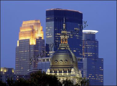 basilca_and_skyline_p_a69e2.jpg
