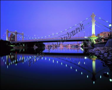 hennepin_avenue_bridge.jpg