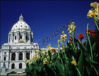 mn_state_capitol_with_fl_3f.jpg