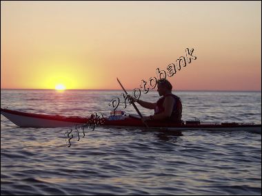 kayaking_lake_superior_n_27.jpg